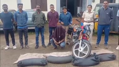 ସୁନାବେଡା: 54 ଲିଟର ଦେଶି ମଦ ଚୋରା ଚାଲାଣ ବେଳେ ସୁନାବେଡା ଥାନା ଭେଜାପୁଟ ରୁ ଜଣେ ବ୍ୟକ୍ତି ଙ୍କୁ ଗିରଫ କରି କୋର୍ଟ ଚାଲାଣ କଲା କୋରାପୁଟ ଅବକାରୀ ବିଭାଗ।