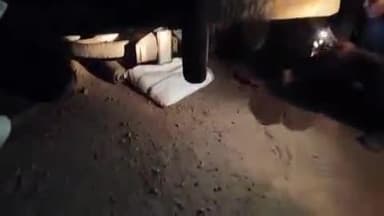 କୁଜଙ୍ଗ: କୁଜଙ୍ଗ ହାତୀକଣ୍ଟା ନିକଟରେ ବାଇକି ଟ୍ରକ ସହିତ ଧକ୍କା, ଅଳ୍ପକେ ବର୍ତ୍ତିଲେ ତିନି ଯୁବକ