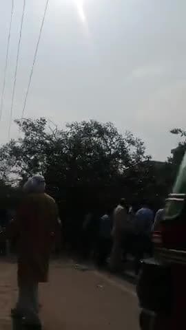 Tundla chauraha Etah road...