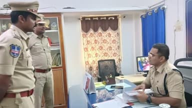 గంభీరావుపేట: గంబీరావుపేట పోలీస్ స్టేషన్ ను ఆకస్మిక తనిఖీ చేసిన జిల్లా ఎస్పీ మహేష్ బి గితే