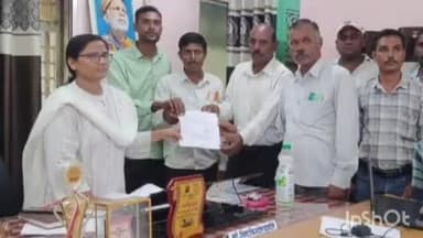 बाभूळगाव: नांदेसावंगी घटातील अवैध रेती वाहतूक बंद करण्यासाठी तहसीलदारांना निवेदन