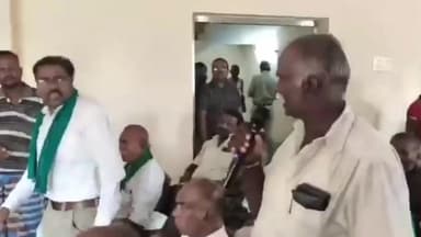 சாத்தான்குளம்: வட்டாட்சியர்அலுவலகத்தில் விவசாயிகள் குறைதீர் கூட்டம் நடைபெற்றது