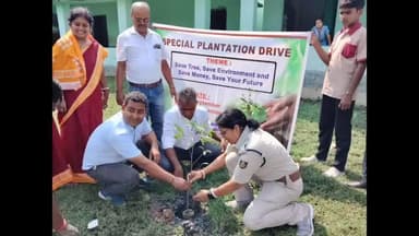 ଚାନ୍ଦବାଲି: ଭଦ୍ରକ ଜିଲ୍ଲା ପ୍ରଶାସନ ପକ୍ଷରୁ ଆର୍ଥିକ ସାକ୍ଷରତା କାର୍ଯ୍ୟକ୍ରମ ଆରଡ଼ି ଠାରେ ଅନୁଷ୍ଠିତ