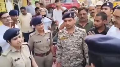 ग्वालियर में धारा 163 का #उल्लंघन करने वाले वकील #पाखंडी #मनुवादी #अनिल मिश्रा का csp #हिना #खान ने उतारा #भूत