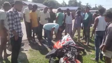 বইটামাৰী: বইটামাৰী ১৭নং ৰাষ্ট্ৰীয় ঘাইপথত সংঘটিত হয় ভয়াবহ পথ দুৰ্ঘটনা, দুজন আহত, এজনৰ অৱস্থা সংকটজনক