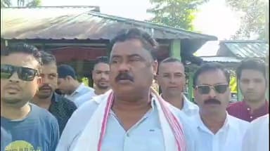 শদিয়া: কলিতা জনগোষ্ঠীৰ অধিকাৰ বিছাৰি শদিয়া সমষ্টিৰ ছৈখোৱাত কলিতা যুৱ ছাএ পৰিষদৰ উপদেষ্টা জিতেন দওৰ হুংকাৰ