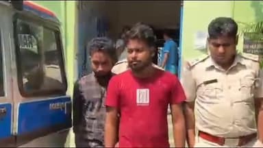 হাঁসখালি: রাজ্য সড়ক আটকীয়ে কালী পূজার নাম করে গাড়ী থেকে বল পূর্বক চাঁদা আদায়ের অভিযোগ, বাদকুল্লা থেকে গ্রেফতার 2 যুবক