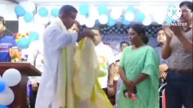 সোনামুখী: সোনামুখী বিজয়া সম্মেলন উপস্থিত ছিলেন পশ্চিমবঙ্গ সরকারের দায়িত্বপ্রাপ্ত বনমন্ত্রী বিরবাহা হাঁসদা