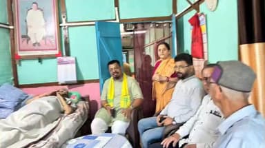 শদিয়া: ১ নং বালিজান গাঁৱত  চিকিৎসাধীন
 হৈ থকা গাঁও প্ৰধানৰ স্বাস্থ্যৰ বুজ লয় বিধায়ক বলীন চেতিয়াই