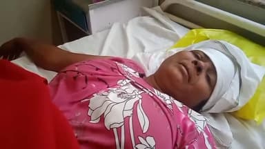 परिवार के लोगों ने महिला के साथ की मारपीट एवं तेजाब डालकर किया गंभीर शाजापुर किया रेफर