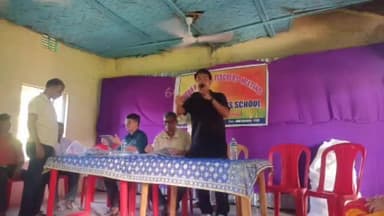 করবুক: করবুক ঘোরাকাপ্পা এইচএস স্কুল প্রাঙ্গনে অভিভাবক শিক্ষক-শিক্ষিকাদের মধ্যে এক আলোচনা সভা অনুষ্ঠিত হয়