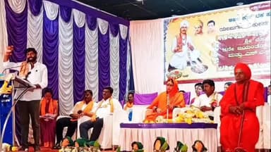 ಯಲಬರ್ಗ: ಪಟ್ಟಣದಲ್ಲಿ  ಕಾಯಕಯೋಗಿ ಬಸವಾದಿ ಶರಣ ಹೂಗಾರ ಮಾದಯ್ಯನವರ ಜಯಂತೋತ್ಸವ ಕಾರ್ಯಕ್ರಮಕ್ಕೆ ಚಾಲನೆ