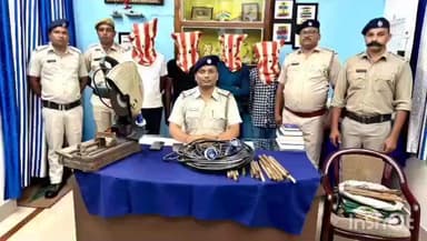 ইন্দপুর: চাকলতোড়ে চুরি, কয়েক ঘণ্টায় পুলিশের সাফল্য, চারজন গ্রেপ্তার, সামগ্রী উদ্ধার