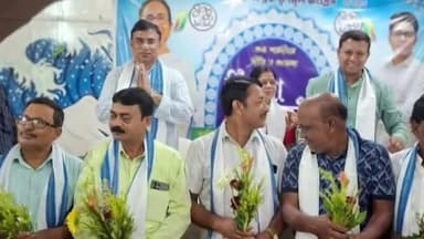 দেশপ্রাণ: তৃণমূল কংগ্রেসের বিজয়া সম্মিলনী আজ কাঁথিতে অনুষ্ঠিত হল উপস্থিতছিলেন DPSC চেয়ারম্যান জনাব হাবিবুর