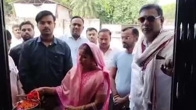 गोला: नगर पंचायत बड़हलगंज और स्वास्थ्य विभाग के संयुक्त अभियान में संचारी रोग उन्मूलन चिकित्सा कैम्प में 73 मरीजों का परीक्षण