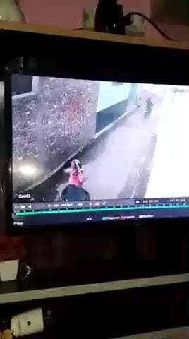 ya video khurja jaatre ki h ess video ma lady h wo laapata h
name - kisna
request 🙏 🙏 N0
🤙9528931097.8266960023