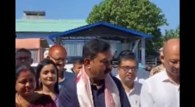 বজালী ভাগ: পাঠশালাত অনুষ্ঠিত মেগা স্বাস্থ্য শিবিৰ আনুষ্ঠানিক ভাৱে উদ্বোধন কৰে মন্ত্ৰী ৰণজিৎ কুমাৰ দাসে