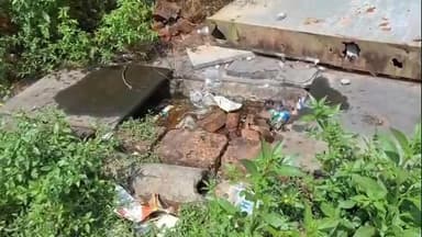 पोलादपूर: पोलादपूर एसटी स्टँडच्या दुर्गंधी विरोधात सामाजिक संस्थेचं अनोखं "भिक मागो" आंदोलन!.@raigadnews24