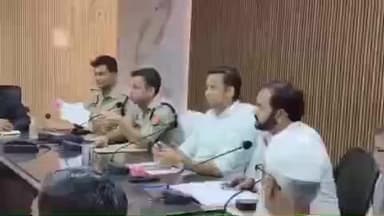 ज्ञानपुर: आगामी त्यौहार के संबंध में सीएम डैशबोर्ड से संबंधित बैठक की गई