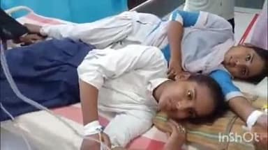 सत्तर कटैया: बिहरा: एचपीवी इंजेक्शन के बाद मध्य विद्यालय अरण में छात्रों की तबीयत बिगड़ी, अफरातफरी मची, स्थिति सामान्य