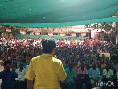 আমতা ১: উদয়নারায়ণপুরে আনুলিয়া ও বসন্তপুর অঞ্চলে তৃণমূল কংগ্রেসের পক্ষ থেকে অনুষ্ঠিত হলো বিজয়া সম্মিলনী উপস্থিত বিধায়ক।