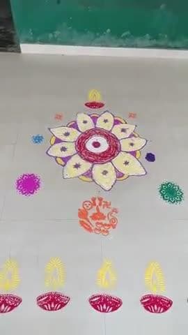 प्राथमिक विद्यालय रतनपुर महेशपुर के बच्चों ने मन मोह लिया
