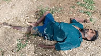 డక్కిలి మండలం మోపూర్ రోడ్డు సమీపంలో వ్యక్తి మృతి