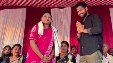 कान्हाचट्टी: कान्हाचट्टी में राजद प्रदेश अध्यक्ष (महिला प्रकोष्ठ) रश्मि प्रकाश फुटबॉल टूर्नामेंट के समापन समारोह में शामिल हुईं