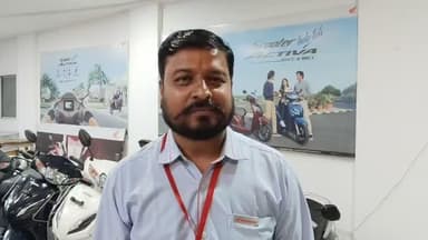 Happy dhanteras ........shrimant honda khurai...scooter bole to activa......special offer...for you.........
9826802066.....