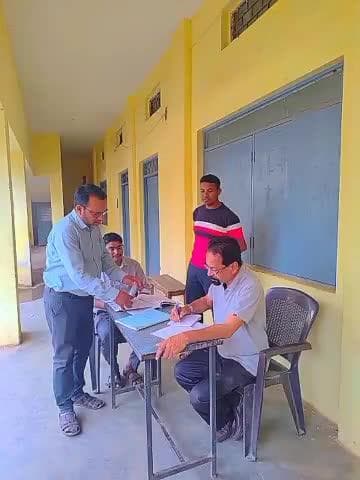प्रेक्षक श्री रविशंकर पटले ने बैहर, बिरसा में मतदाता सूची के पुनरीक्षण कार्य का निरीक्षण किया