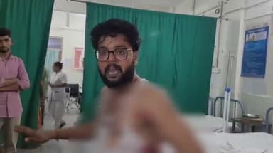 కోదాడ: కోదాడలో కత్తితో యువకుడు పై దాడి