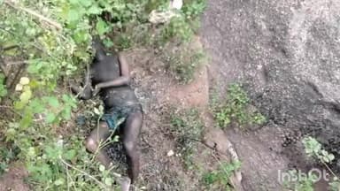 వీణవంక: చల్లూరు గ్రామంలో అనారోగ్య కారణాలతో గడ్డం శ్రీధర్ అనే వ్యక్తి ఒంటిపై పెట్రోల్ పోసుకొని నిప్పంటించుకొని ఆత్మహత్య