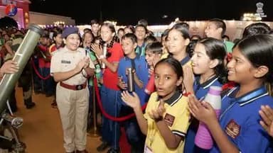 बच्चों ने देखी ‘नव विधान’ प्रदर्शनी, नए कानूनों के बारे में ली जानकारी#NCLJaipur