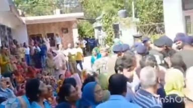नगरोटा बगवां: हार्ट अटैक के कारण डाका के 42 वर्षीय जवान प्यार चंद की मृत्यु, सैन्य सम्मान के साथ हुआ अंतिम संस्कार