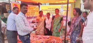 मुलचेरा: शांतीग्राम-कोठारी प्रभागातील महिला उमेद तर्फे लगाम येथे दिवाळी फराळाचे स्टॉल