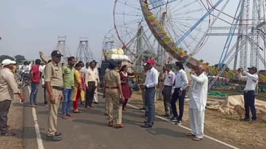 इछावर: कलेक्टर एसपी दीपक कुमार शुक्ला ने बारह खंबा मेला की तैयारी के संबंध में बैठक ली, दिशा निर्देश दिए
