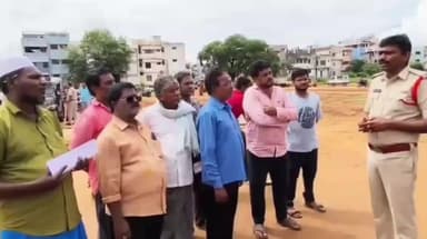 ప్రభుత్వ నిబంధనలు తప్పకుండా పాటించాలి : వెంకటగిరి సీఐ