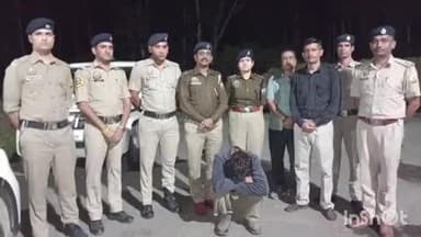 दादासिबा: पुलिस थाना संसारपुर टेरस ने गश्त व यातायात चेकिंग के दौरान मोटरसाइकिल सवार से बरामद की 814 ग्राम चरस