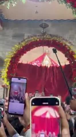 बाढ स्थित मसुदबिगहा दुर्गा मंदिर को देखने पहुंच रहे श्रद्धालुगण #barh #masudbighabarh #durgapuja2025 #tranding #viral