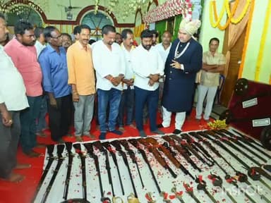 బొబ్బిలి: బొబ్బిలి కోటలో ఆయుధ పూజలో పాల్గొన్న పార్వతీపురం ఎమ్మెల్యే బోనెల విజయచంద్ర