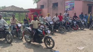 महिषी थाना और बख्तियारपुर विधानसभा जितने भी गांव है कोई वोट नहीं देंगे क्योंकि नदी की कटाव बढ़ते जा रहे हैं इसपर कोई रोक