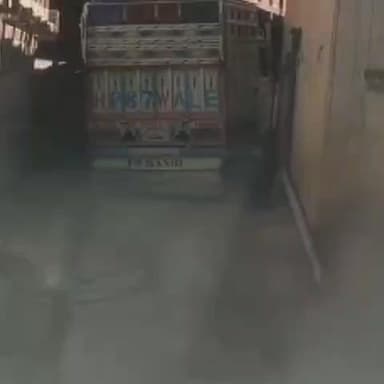 पूह: किन्नौर के ऊँचे ग्रामीण इलाकों में सेब सीजन के दौरान वाहन चालक तंग सड़कों पर बरतें एहतियात: जिप्र