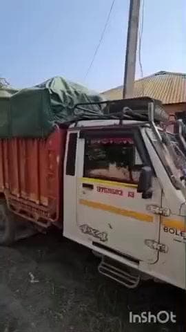 चकराता: सहसपुर रेंज टीम ने अवैध आम के प्रकाष्ठ से भरी पिकअप को पकड़ा