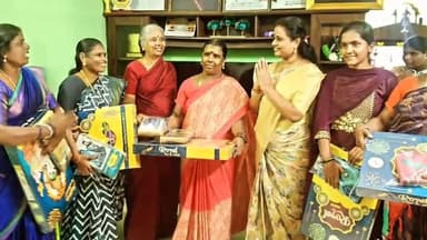 செங்கல்பட்டு: செங்கல்பட்டு கிழக்கு மாவட்ட அதிமுக மகளிரணி சார்பில் தீபாவளி பரிசுத்தொகை வழங்கல்
