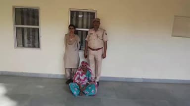 #Balotra: थाना सिवाना द्वारा हत्यारोपी पत्नि मोकलीदेवी गिरफ्तार।
नाबालिग को पुलिस संरक्षण में लिया।