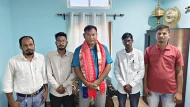 ওদালগুৰি: ৰৌতাত ধনশ্ৰী  সমষ্টিৰ এমচিএলএ তথা বিটিচিৰ ইএম ফ্ৰেছ মোছাহাৰীক সম্বৰ্দ্ধনা