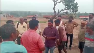 వాజేడు: క్వారీలలో అక్రమలకు పాల్పడితే సీజ్ చేస్తాం: వాజీడు తహశీల్దార్ శ్రీనివాస్