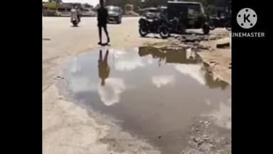 ಬಾಗೇಪಲ್ಲಿ: ಪಟ್ಟಣದಲ್ಲಿ ಮಳೆ ಬಂದರೆ ತುಂಬಿ ಹೋಗುವ ಗುಂಡಿಗಳು, ಸಾರ್ವಜನಿಕರ ಪರದಾಟ