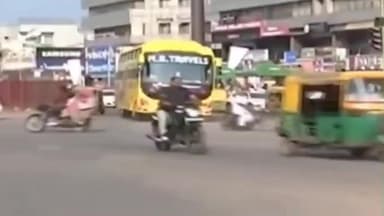 અસારવા: અમદાવાદમાં મોટા વાહનોનું પ્રતિબંધ હોવા છતાં   ભર બપોરે જોવા મળ્યા