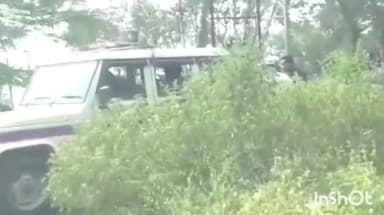 तासगाव: तासगाव मधील पाचव्या मैल जवळ कुऱ्हाडीचा घाव घालून तरुणाचा खून केल्या प्रकरणी दोघांना अटक